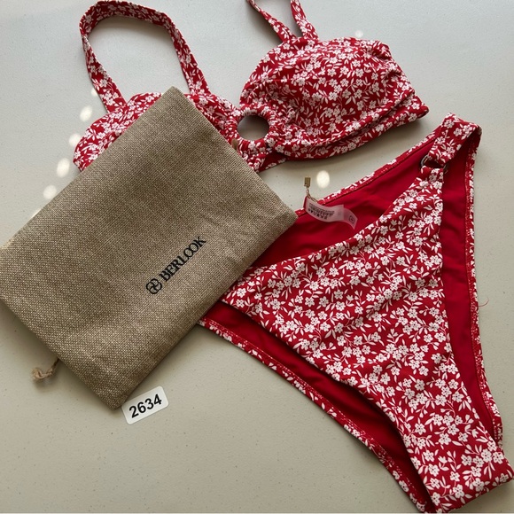 Berlook Swim Bikini Set Womens XL Floral Red O Ring Bikini Top And Bikini Bottom - Picture 11 of 11